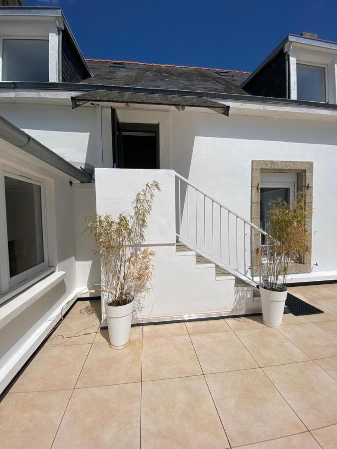 Votre Mini Maison En Plein Coeur Du Centre Ville -Terrasse - Et Parking Prive Sur Place Clos - Draps Et Menage Inclus Concarneau Dış mekan fotoğraf