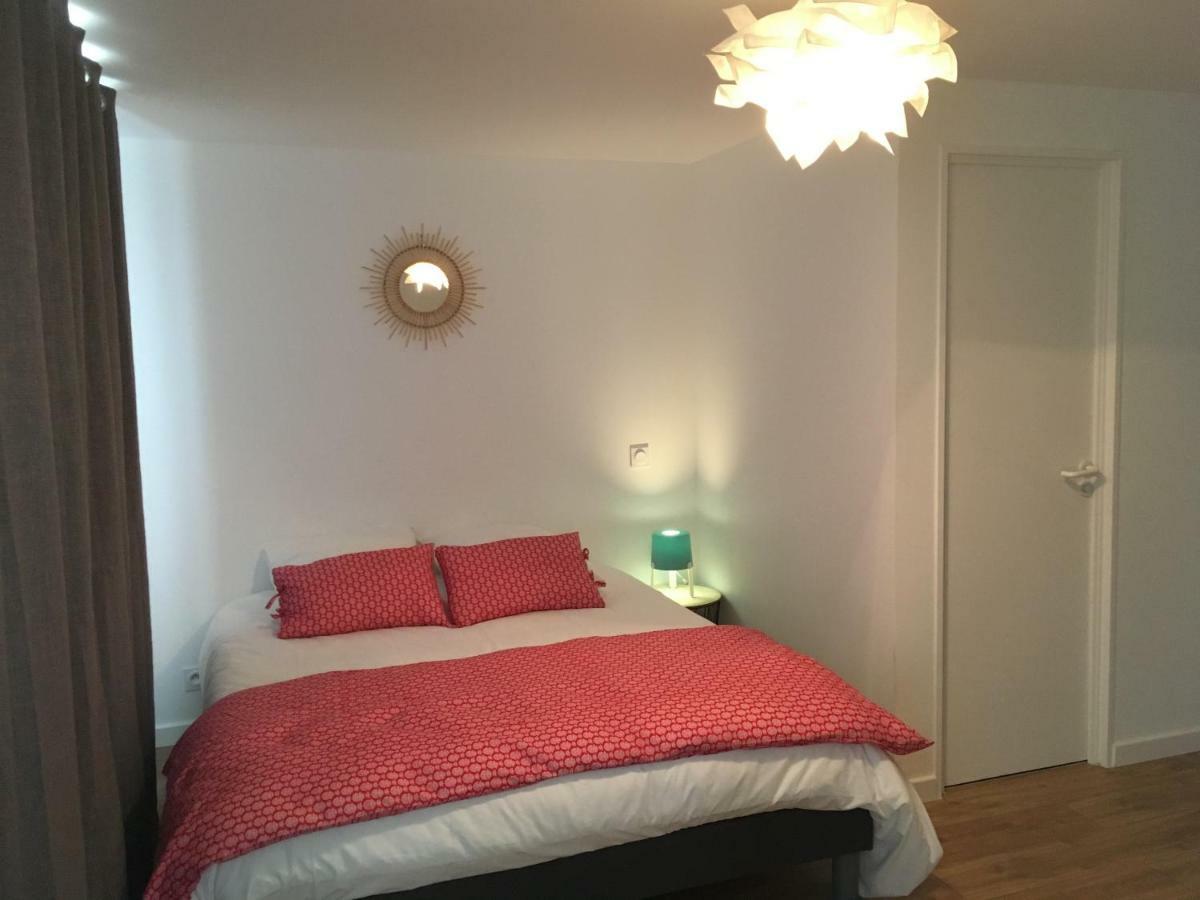 Votre Mini Maison En Plein Coeur Du Centre Ville -Terrasse - Et Parking Prive Sur Place Clos - Draps Et Menage Inclus Concarneau Dış mekan fotoğraf